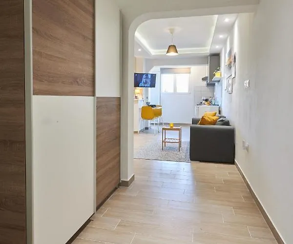 Yellow Апартаменти